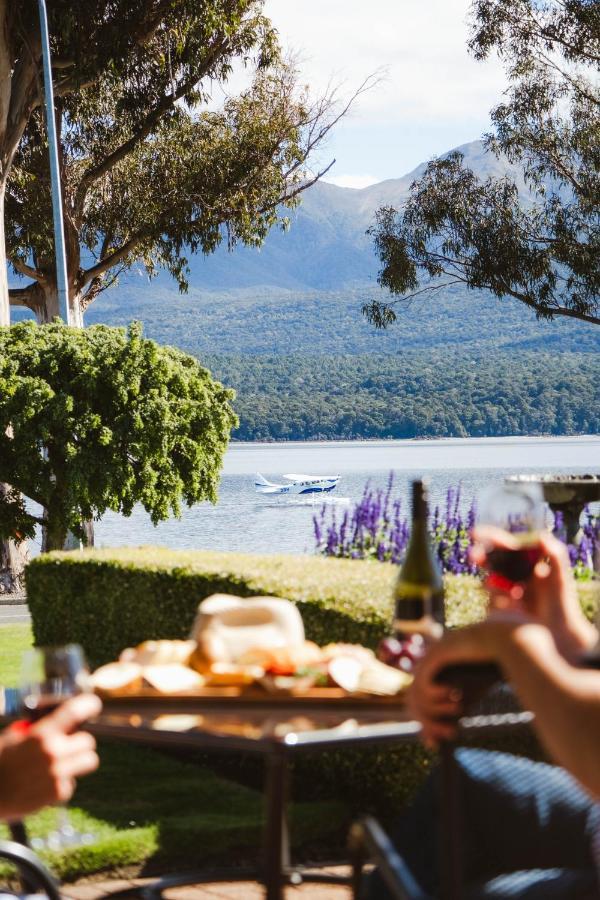 Radfords On The Lake Те-Анау Экстерьер фото